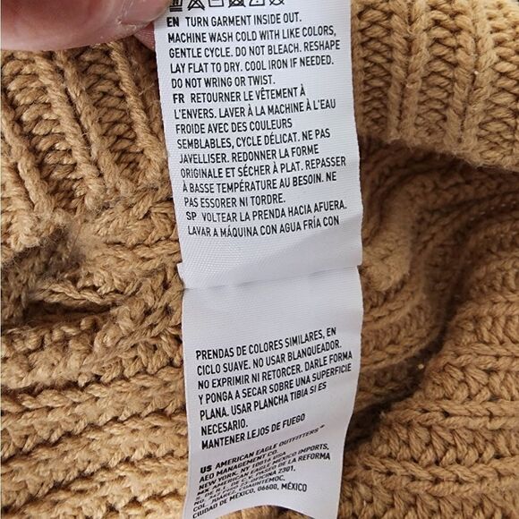 American Eagle tan mock neck oversized knit sweater - Picture 7 of 8